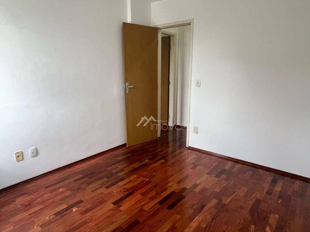 Apartamento para alugar com 2 quartos, 63m² - Foto 13