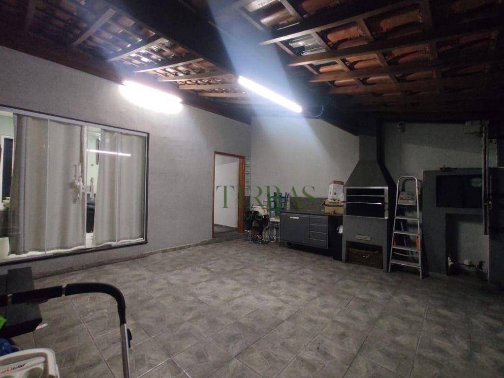 Casa à venda com 3 quartos, 105m² - Foto 5