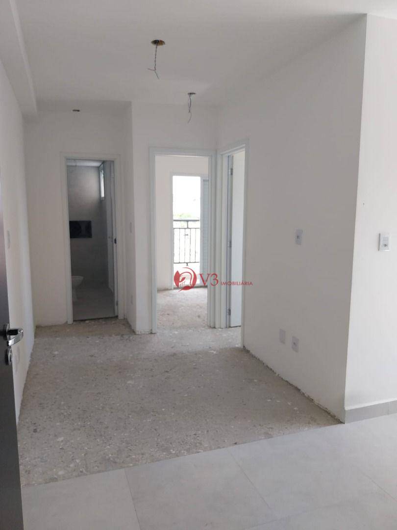 Apartamento à venda com 2 quartos, 40m² - Foto 5