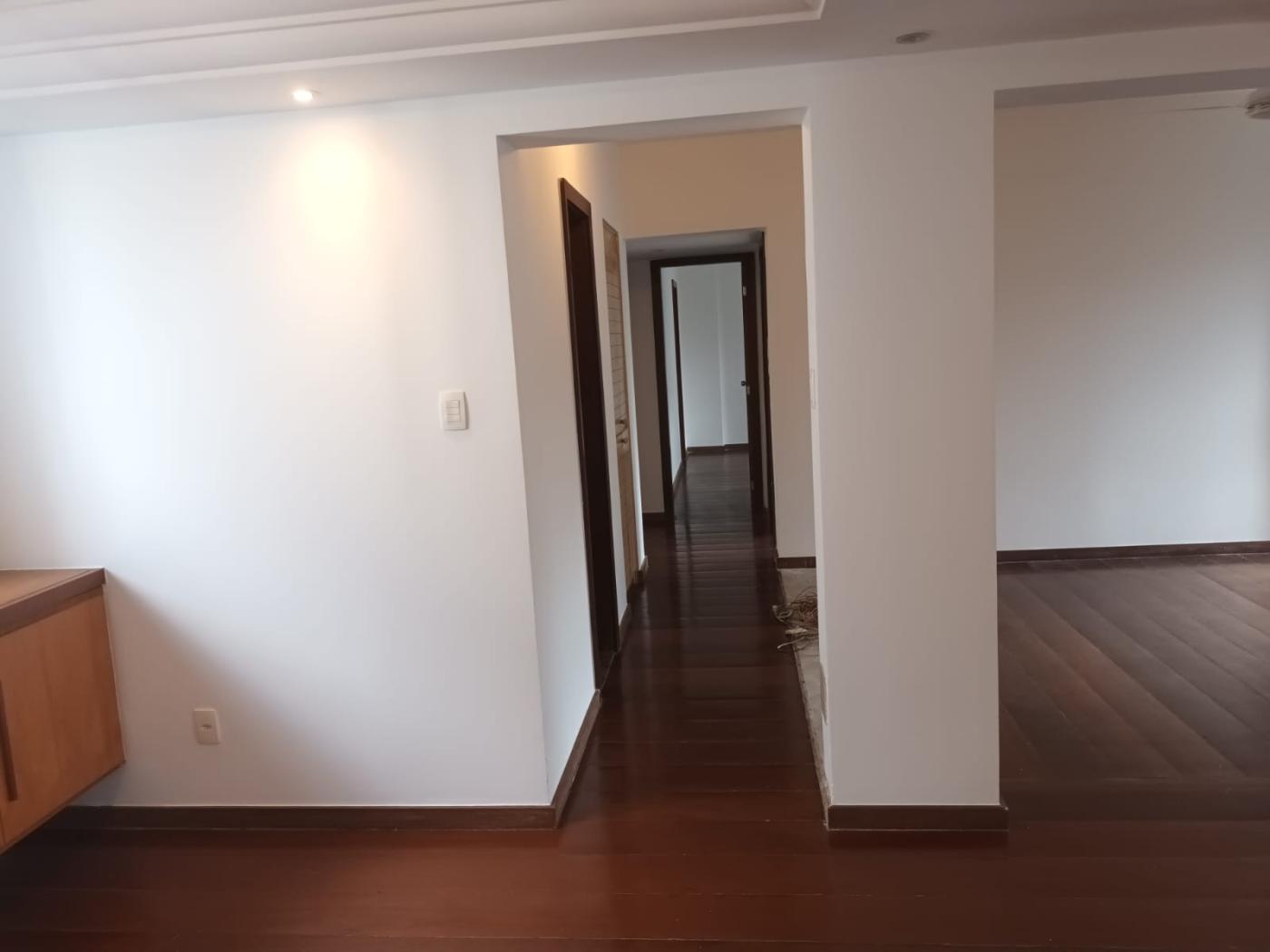 Apartamento à venda com 4 quartos, 172m² - Foto 11