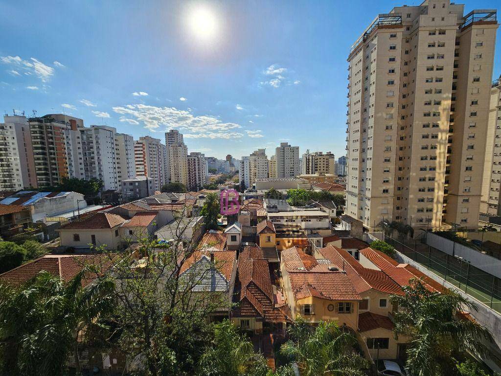 Apartamento à venda com 4 quartos, 240m² - Foto 5