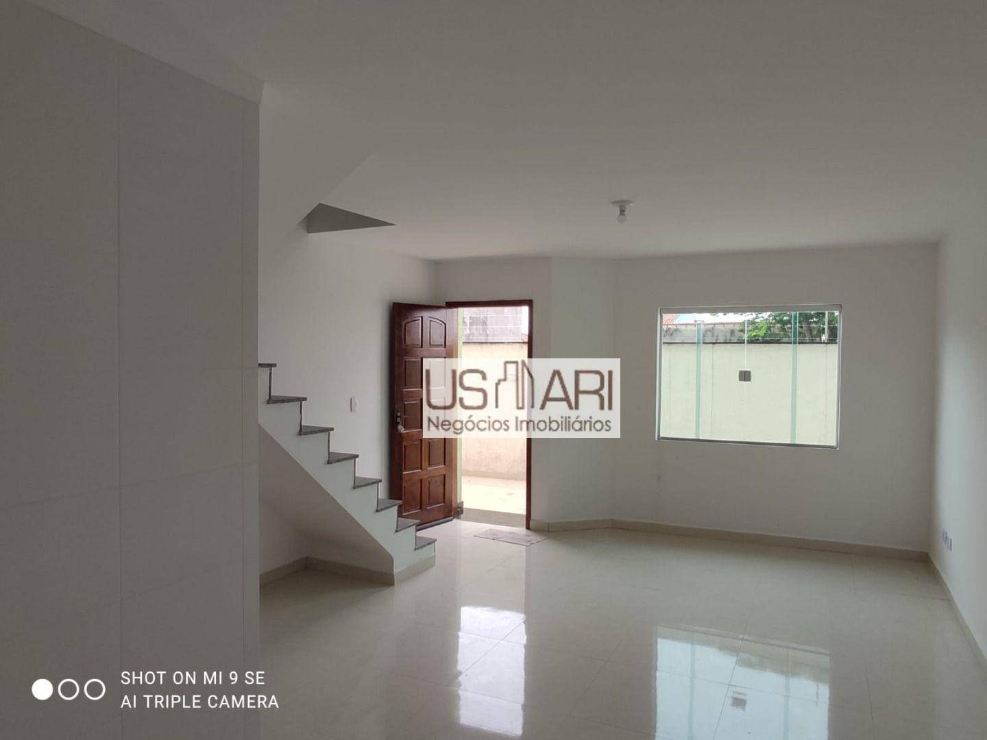 Sobrado à venda com 2 quartos, 70m² - Foto 1