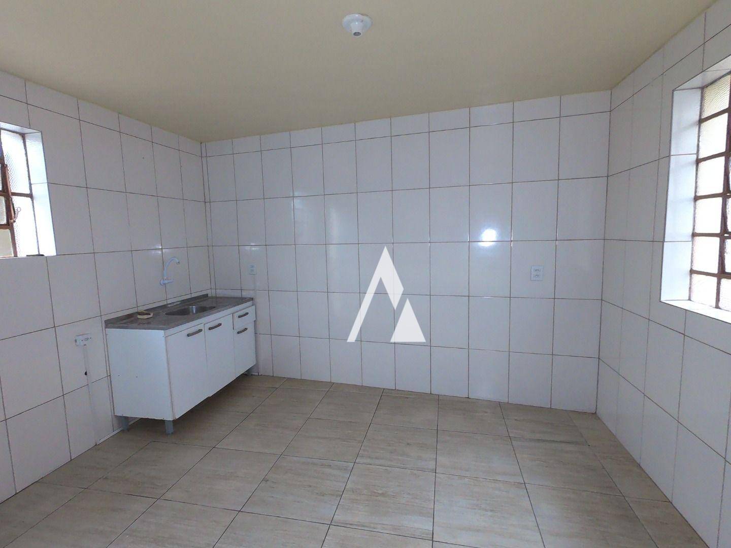 Casa para alugar com 2 quartos, 100M2 - Foto 10