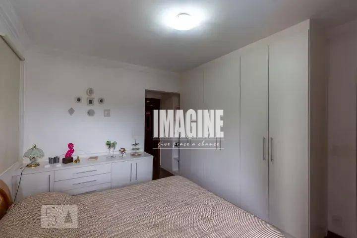 Apartamento à venda com 4 quartos, 212m² - Foto 5