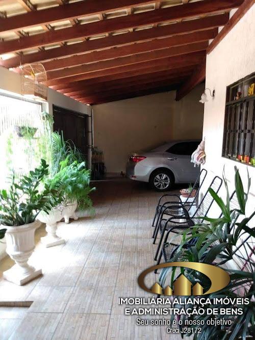 Casa à venda com 3 quartos, 250m² - Foto 22