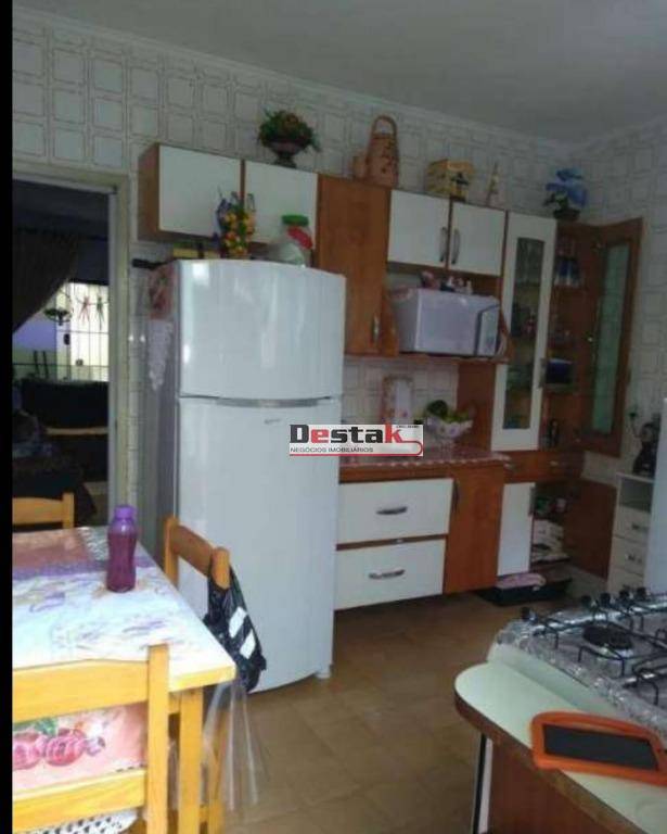 Sobrado à venda com 2 quartos, 120m² - Foto 10