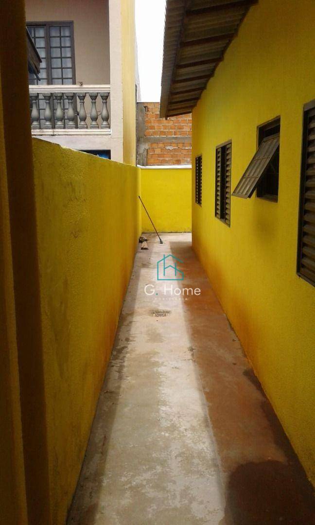 Casa à venda com 3 quartos, 80m² - Foto 2