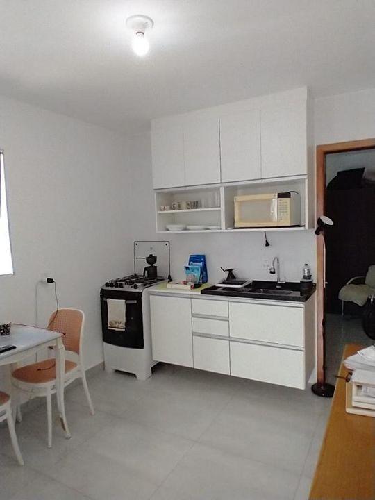 Apartamento à venda com 1 quarto, 32m² - Foto 18