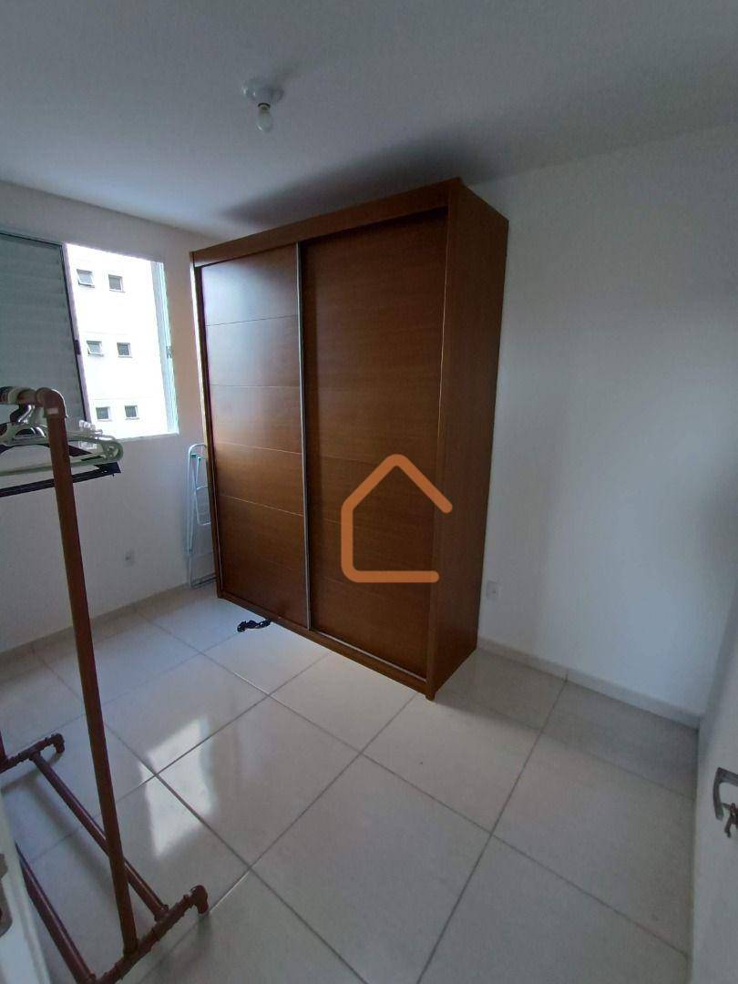 Apartamento para alugar com 2 quartos, 55m² - Foto 9