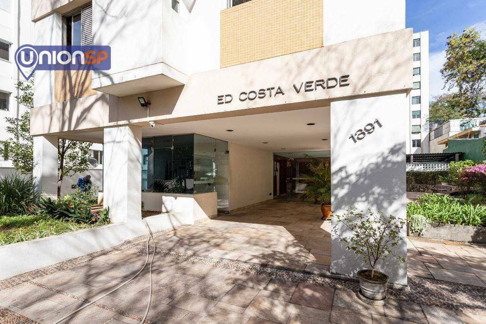 Apartamento à venda com 2 quartos, 72m² - Foto 21