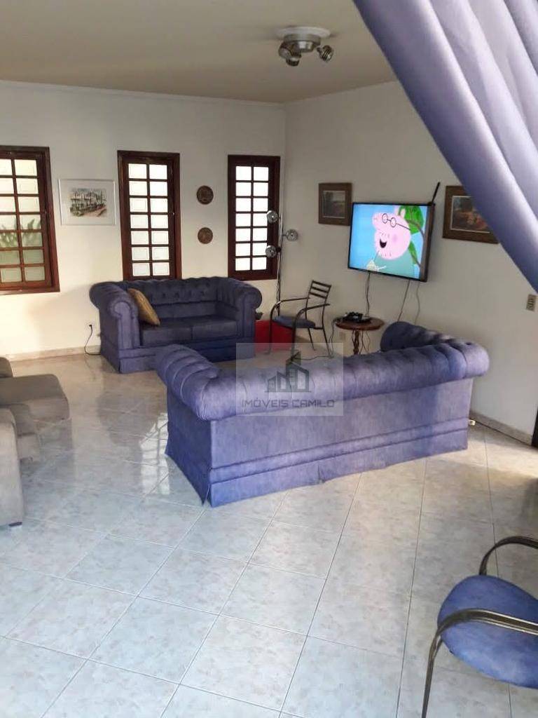 Casa à venda com 5 quartos, 250m² - Foto 14