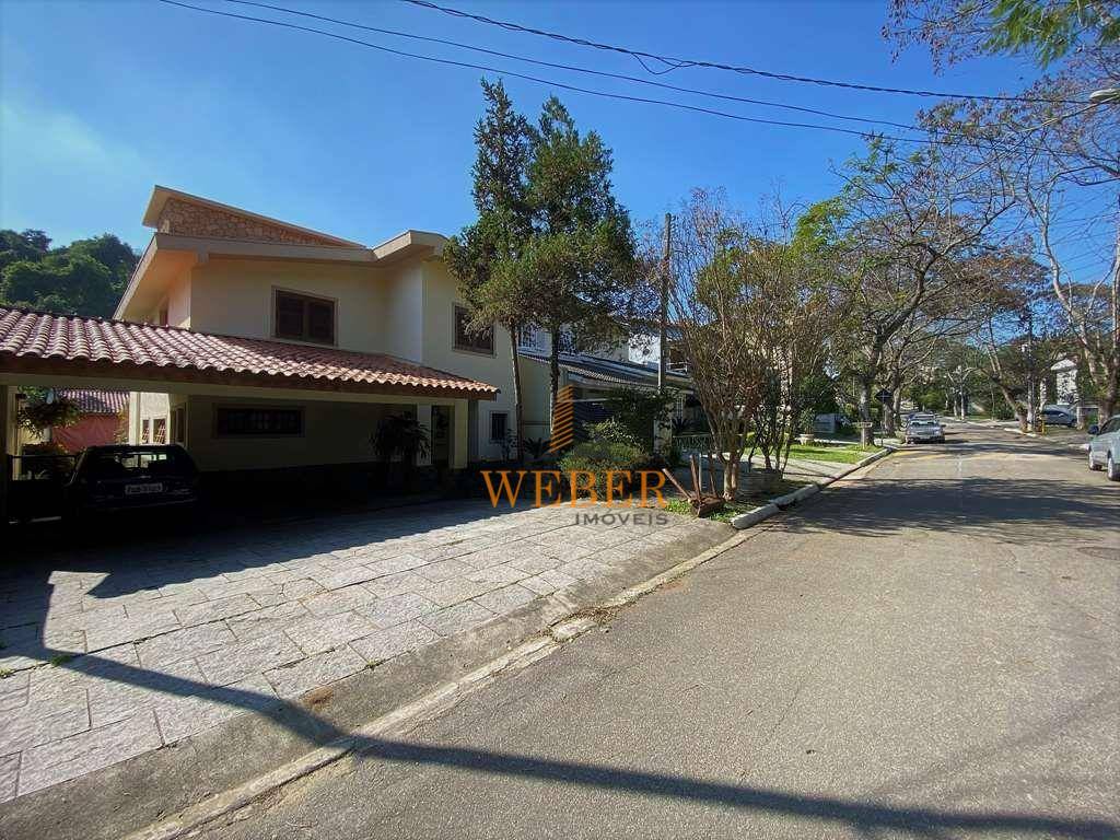 Casa de Condomínio à venda com 4 quartos, 304m² - Foto 3