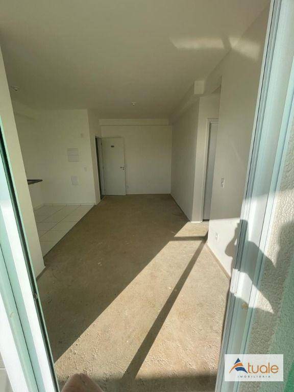 Apartamento à venda com 2 quartos, 60m² - Foto 3