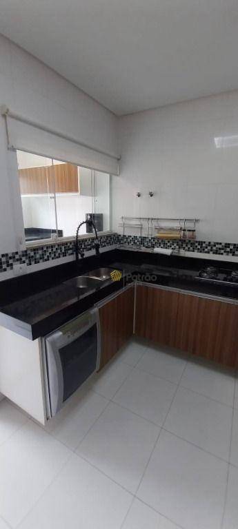 Sobrado para alugar com 3 quartos, 221m² - Foto 46