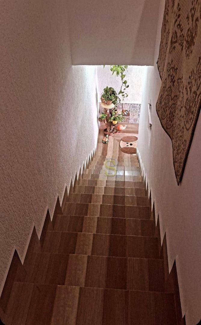 Casa à venda com 3 quartos, 150m² - Foto 19