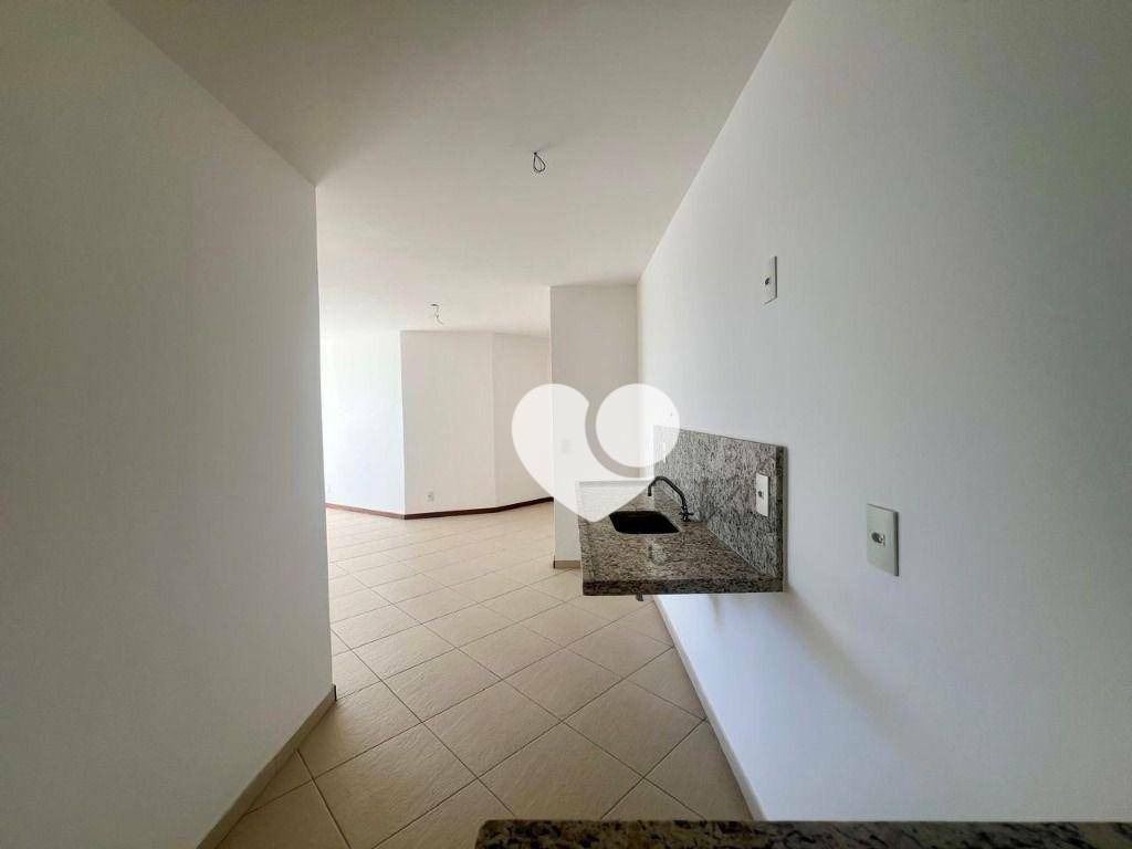 Apartamento à venda com 2 quartos, 74m² - Foto 18