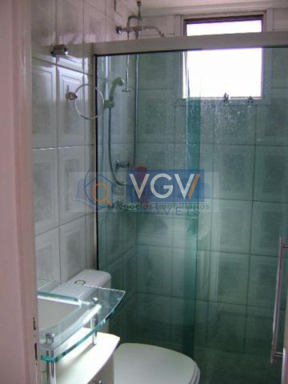 Apartamento à venda com 2 quartos, 52m² - Foto 11