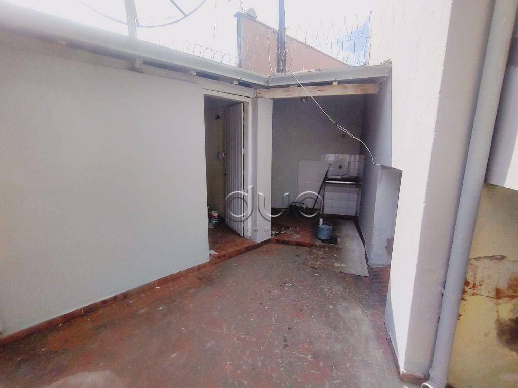Casa para alugar com 2 quartos, 154m² - Foto 23