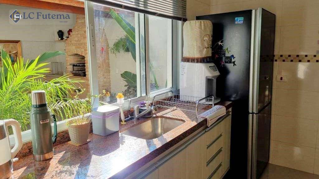 Casa de Condomínio à venda com 3 quartos, 183m² - Foto 15