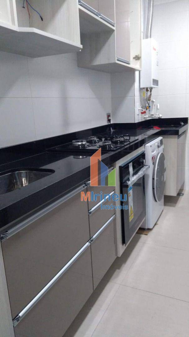 Apartamento à venda com 2 quartos, 55m² - Foto 3