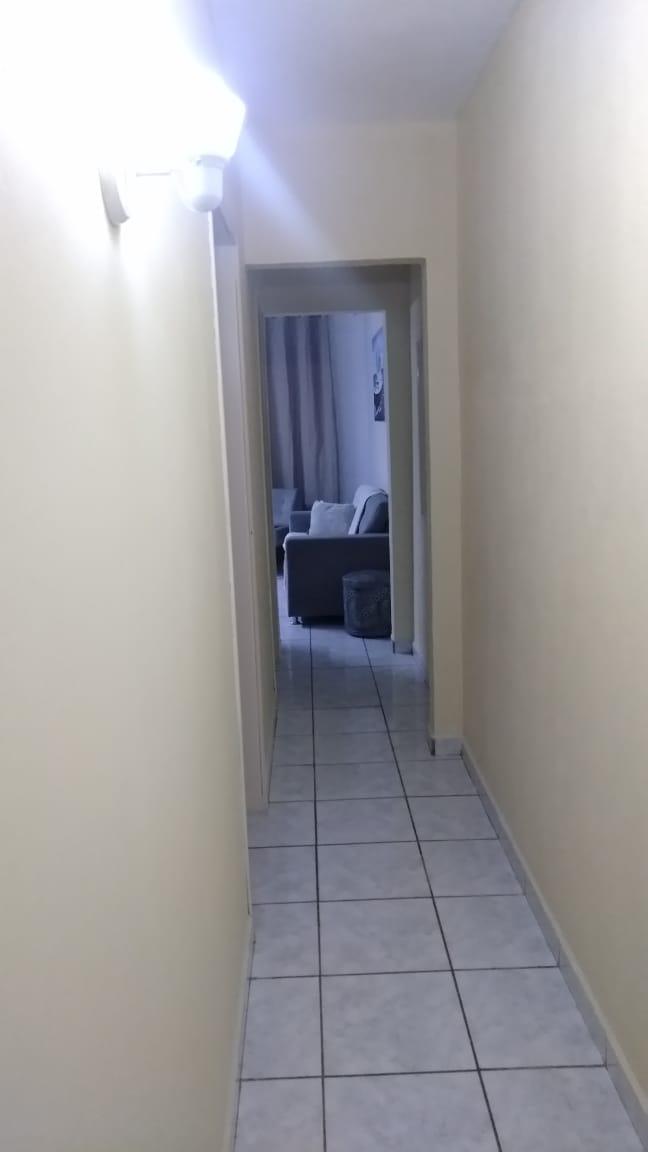 Casa à venda com 3 quartos, 150m² - Foto 3