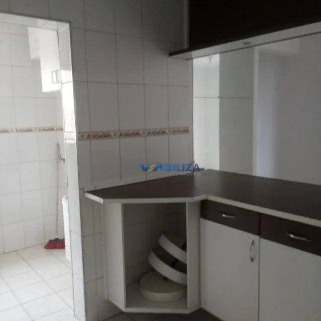 Apartamento à venda com 3 quartos, 64m² - Foto 13