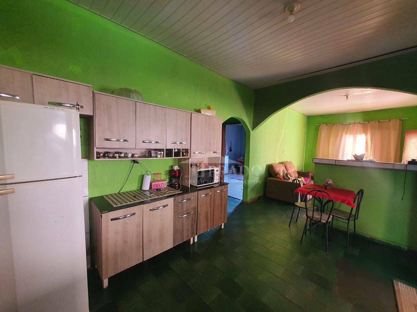 Casa à venda com 2 quartos, 112m² - Foto 10