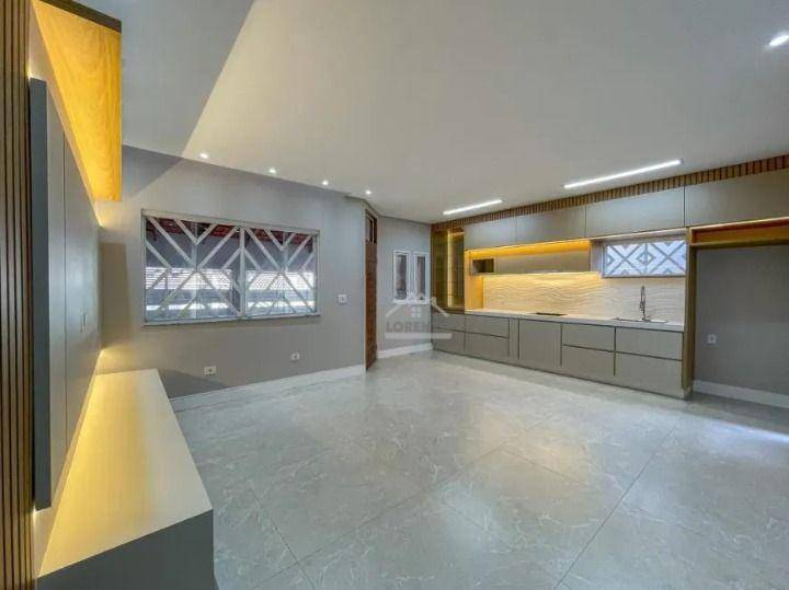 Casa à venda com 3 quartos, 216m² - Foto 10