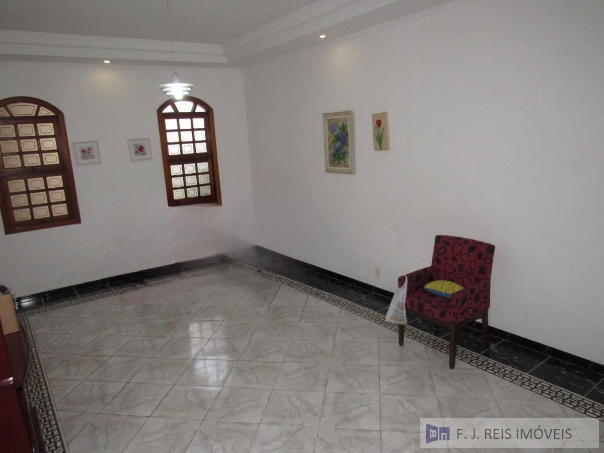 Sobrado à venda com 3 quartos, 360m² - Foto 18