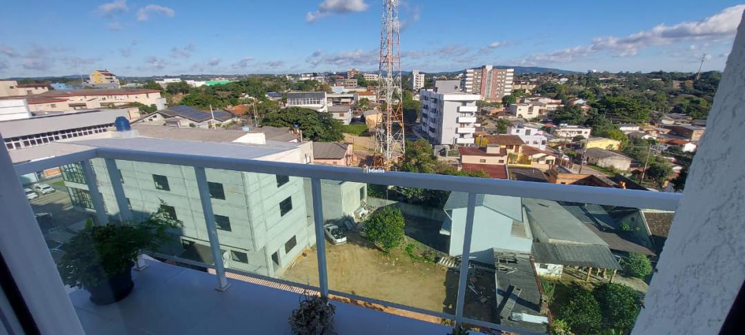 Apartamento à venda com 2 quartos, 64m² - Foto 2