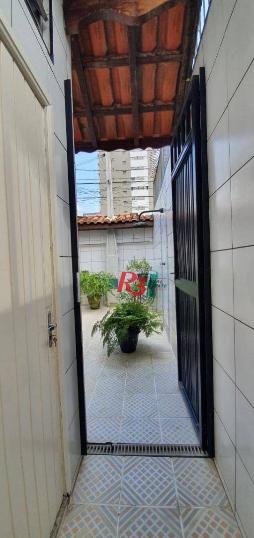 Casa à venda com 3 quartos, 137m² - Foto 2