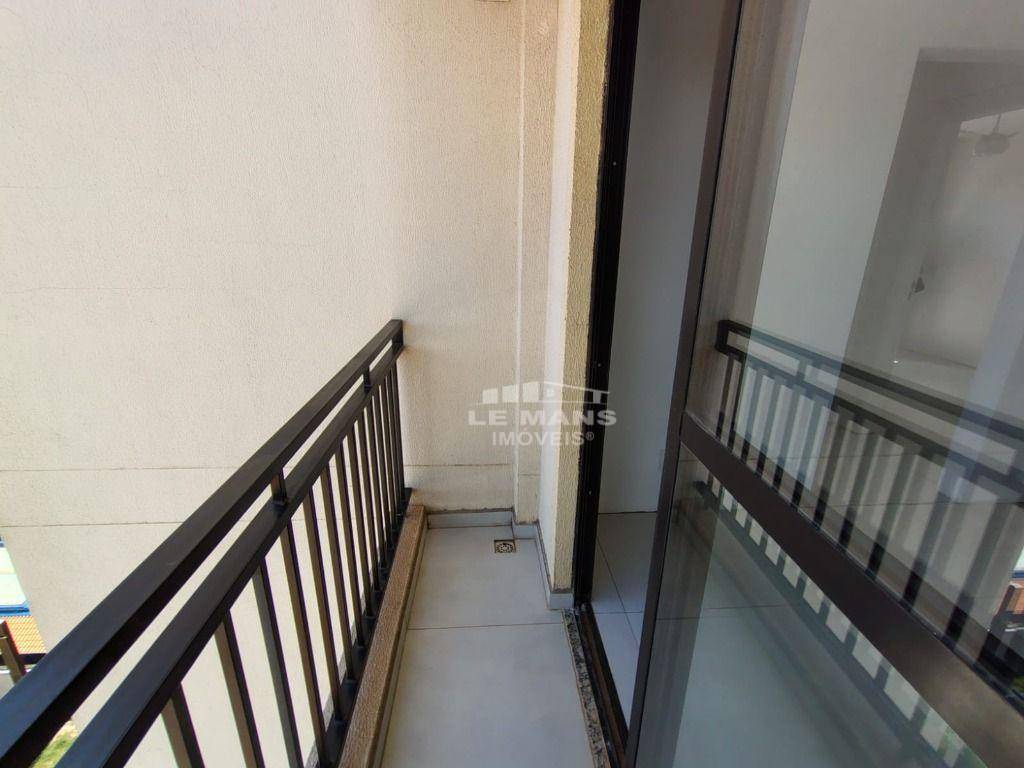 Apartamento à venda com 2 quartos, 58m² - Foto 7