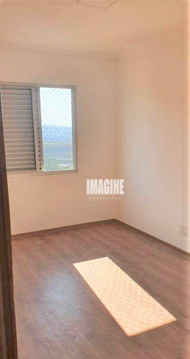 Apartamento à venda com 2 quartos, 52m² - Foto 12