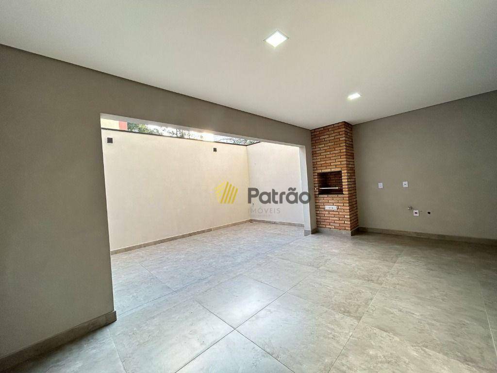 Sobrado à venda com 3 quartos, 214m² - Foto 4