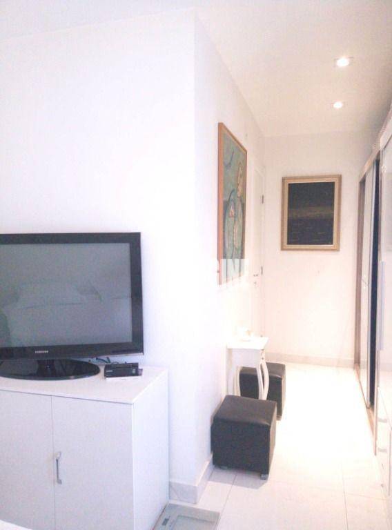 Apartamento à venda com 1 quarto, 51m² - Foto 12