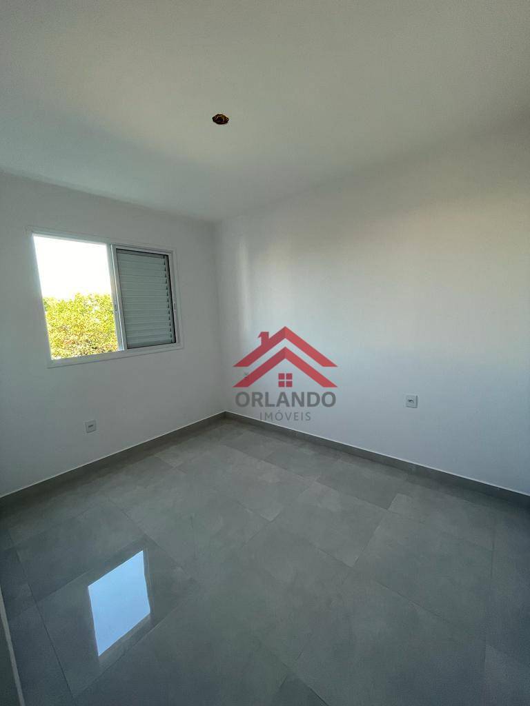 Apartamento à venda com 2 quartos, 61m² - Foto 2