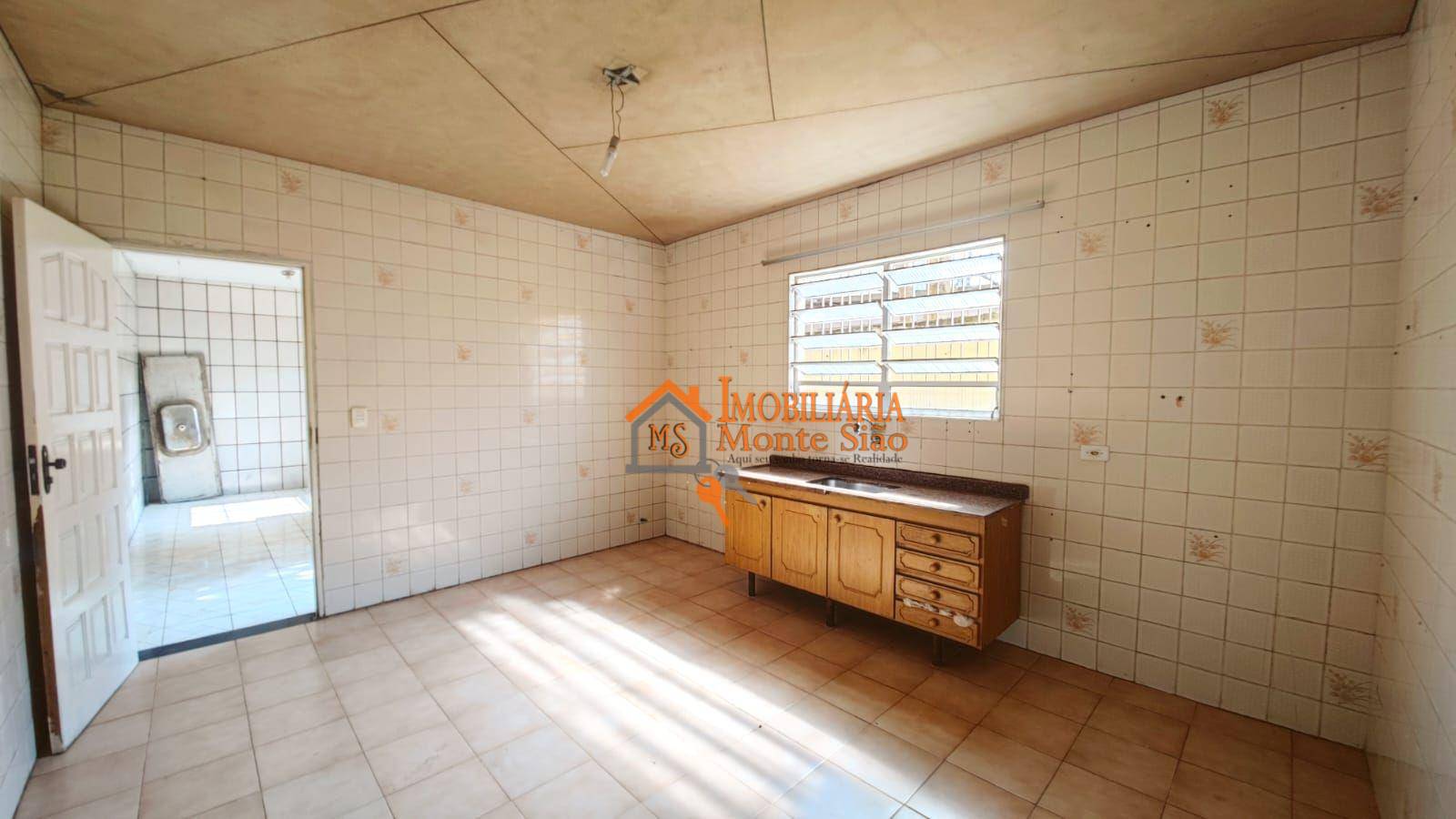 Sobrado à venda com 3 quartos, 200m² - Foto 11