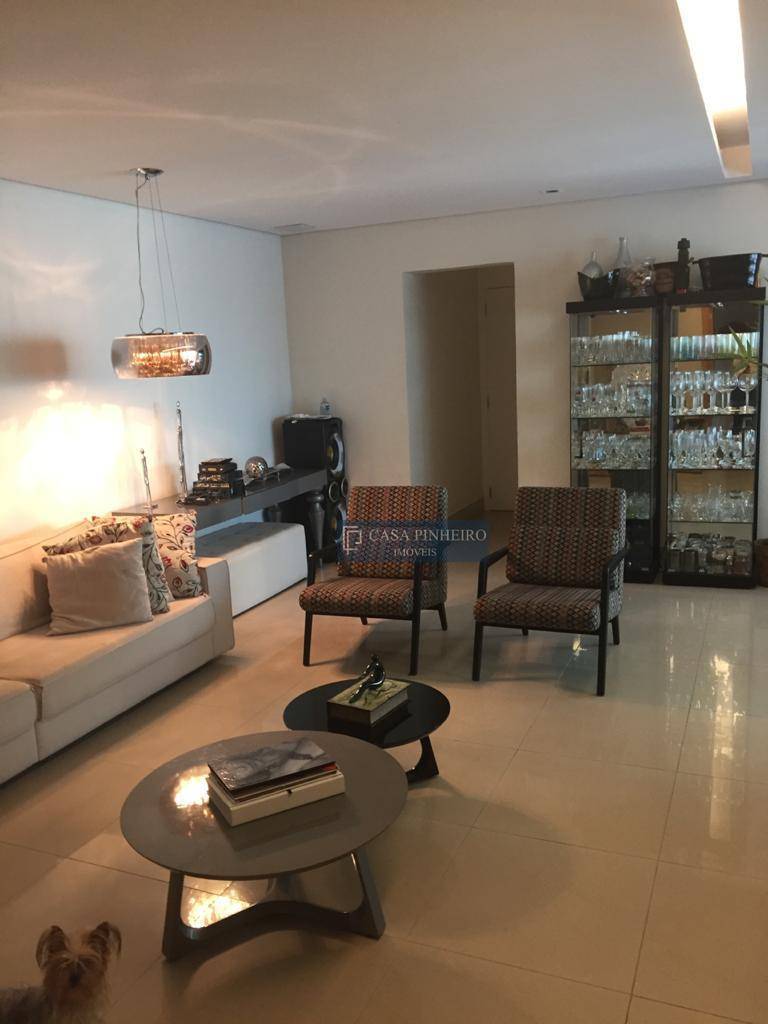 Apartamento à venda com 4 quartos, 135m² - Foto 3