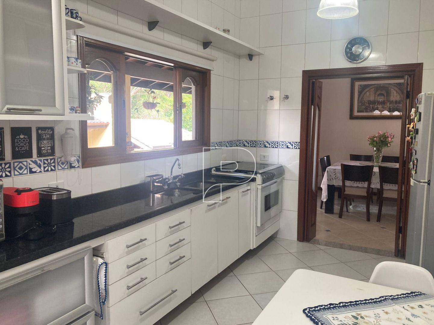 Casa de Condomínio à venda com 3 quartos, 316m² - Foto 35