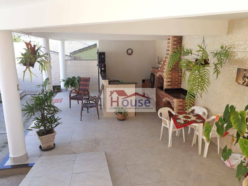 Casa à venda com 3 quartos, 200m² - Foto 12