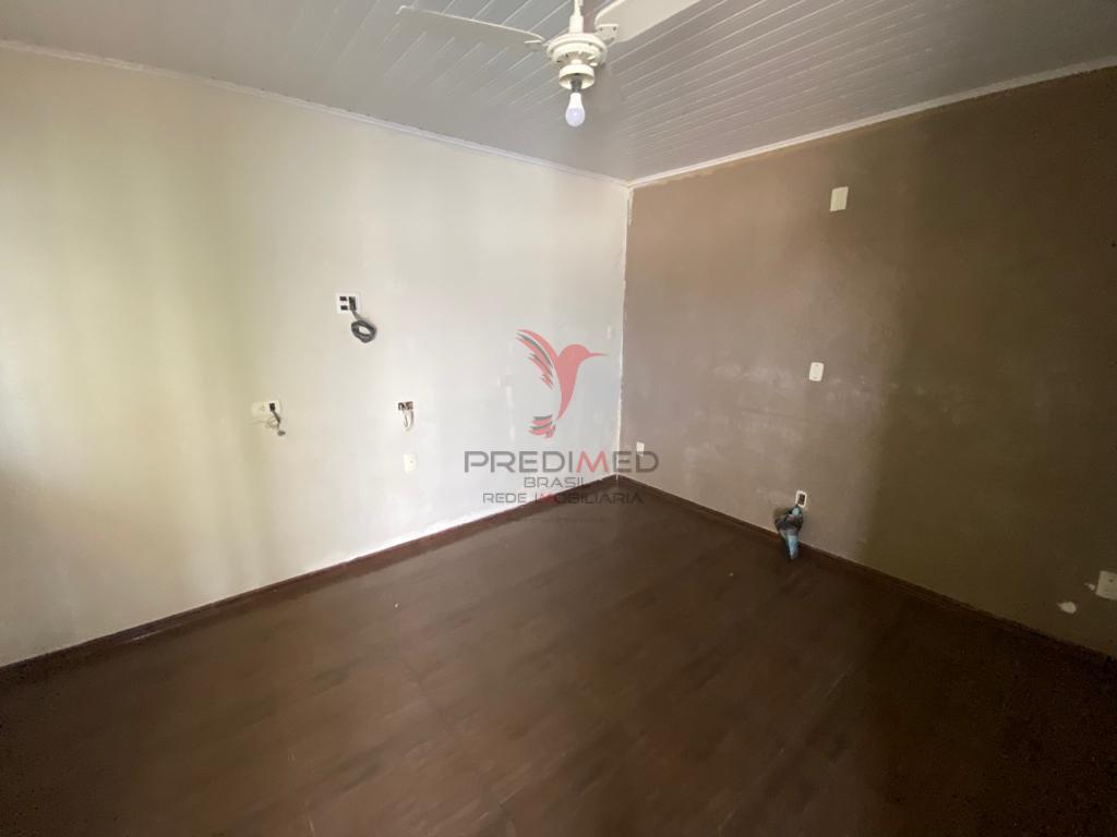 Casa à venda com 4 quartos, 108m² - Foto 23