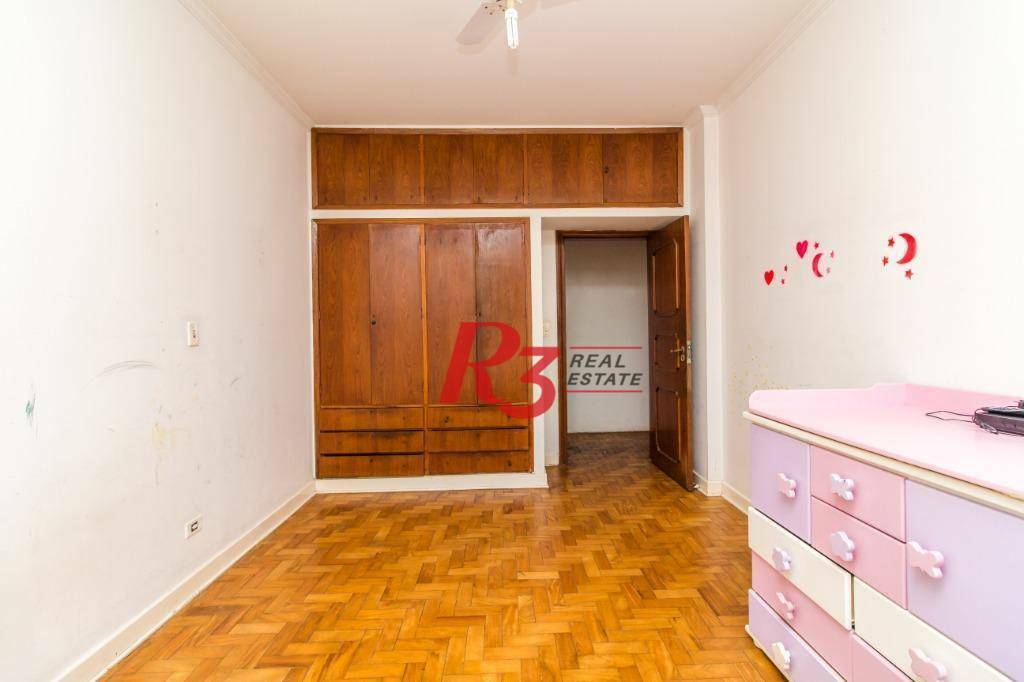 Apartamento à venda com 3 quartos, 197m² - Foto 11