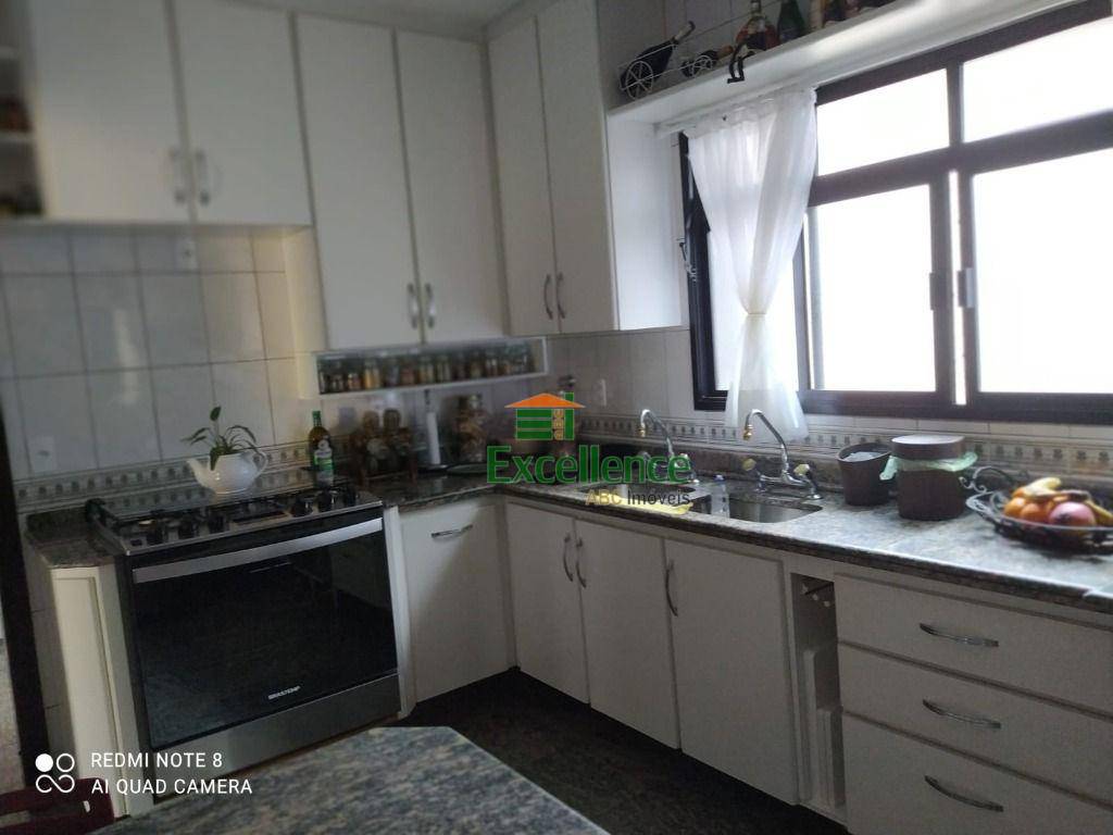 Apartamento à venda com 3 quartos, 148m² - Foto 6