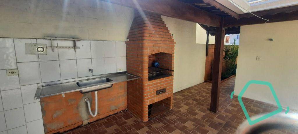 Casa de Condomínio para alugar com 3 quartos, 110M2 - Foto 13