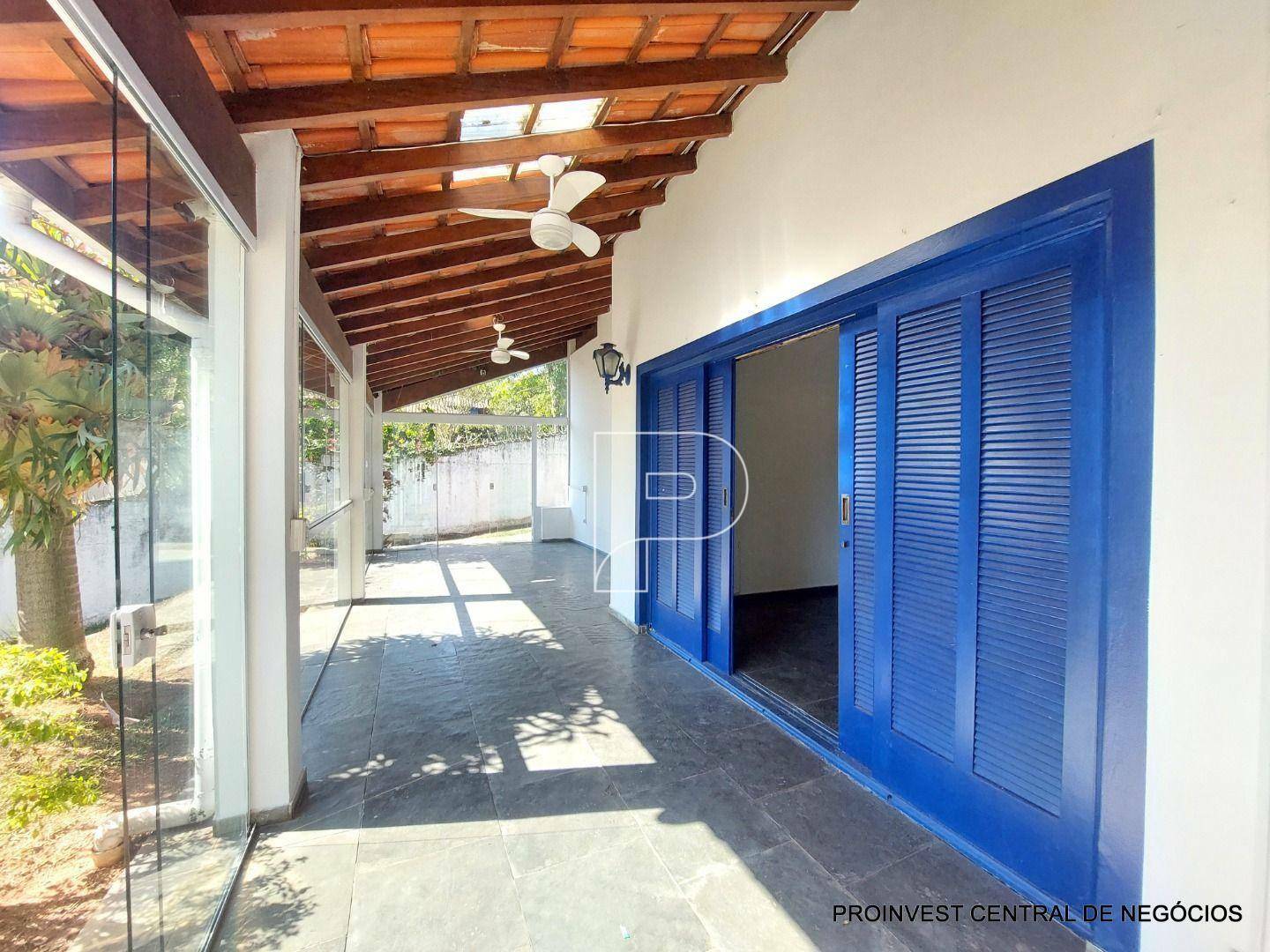 Casa de Condomínio para alugar com 3 quartos, 390m² - Foto 15