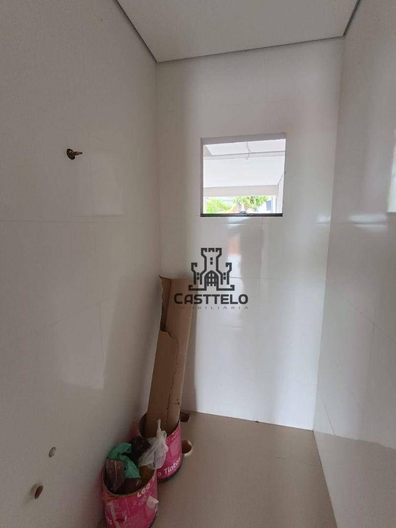 Sobrado à venda com 3 quartos, 118m² - Foto 3