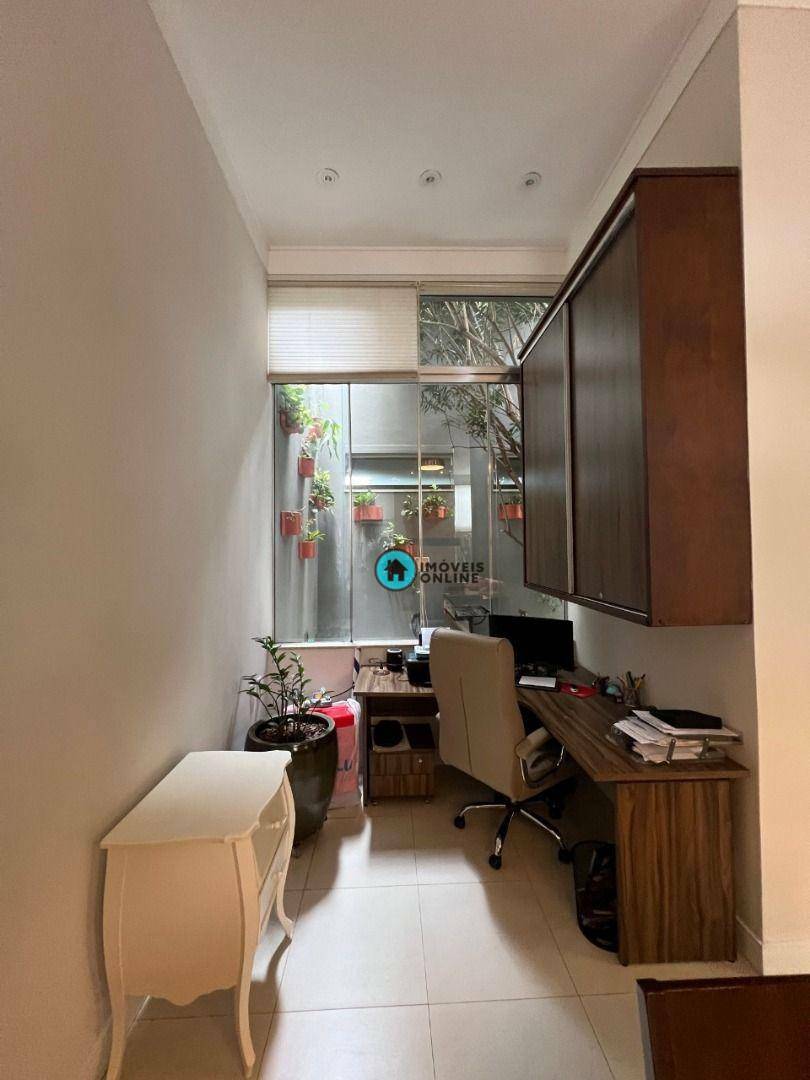 Casa à venda com 3 quartos, 270m² - Foto 19