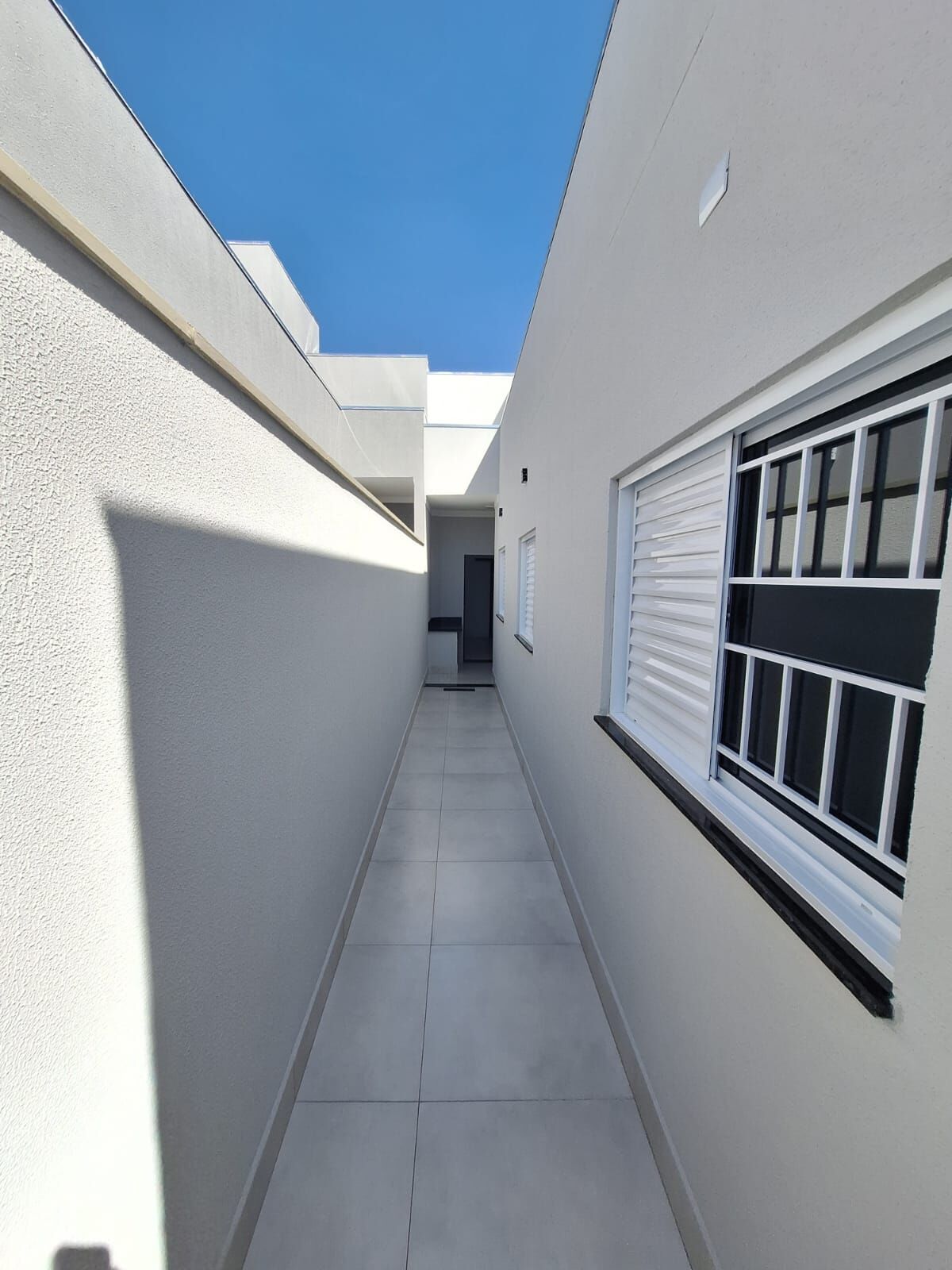 Casa à venda com 3 quartos, 117m² - Foto 14