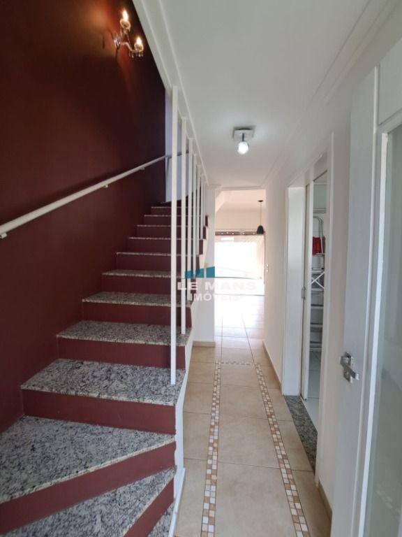 Casa à venda com 3 quartos, 95m² - Foto 8