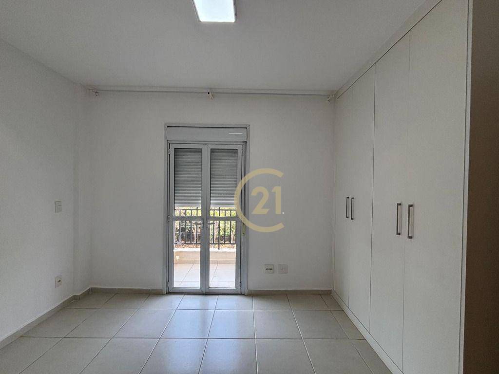 Apartamento à venda com 3 quartos, 80m² - Foto 4